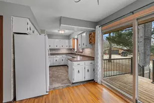 16320 Saint Marys Dr S, Saint Mary's Point, MN 55043 - Photo 7