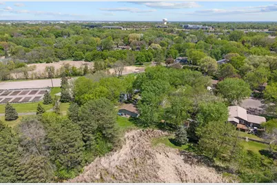 6605 Chesshire Lane N, Maple Grove, MN 55311 - Photo 25