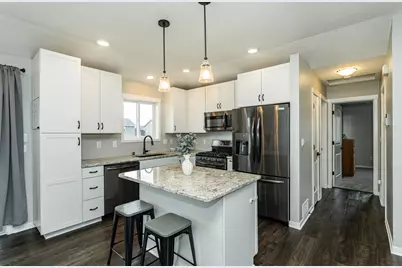 94 5th Avenue SE, Kasson, MN 55944 - Photo 5