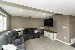 94 5th Ave SE, Kasson, MN 55944 - Photo 19