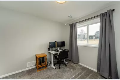 94 5th Avenue SE, Kasson, MN 55944 - Photo 23