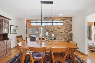 985 Cliff Rd, Eagan, MN 55123 - Photo 29