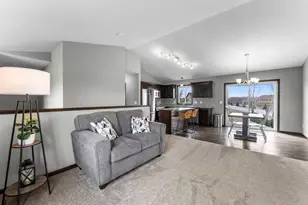 1429 18th Ave SE, Cambridge, MN 55008 - Photo 9