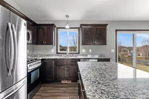 1429 18th Ave SE, Cambridge, MN 55008 - Photo 7