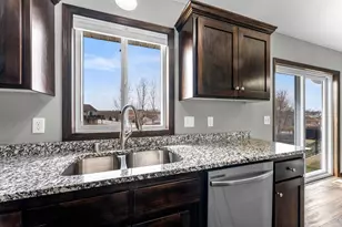 1429 18th Ave SE, Cambridge, MN 55008 - Photo 5