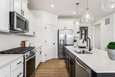 6853 Zenwood Lane, Corcoran, MN 55374 - Photo 3