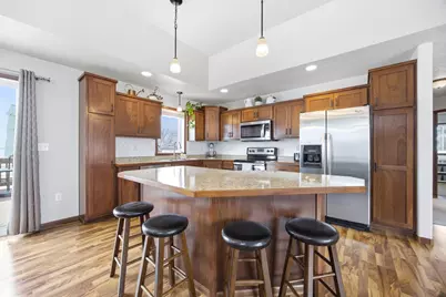 813 W Summerwood Trail, Dilworth, MN 56529 - Photo 5