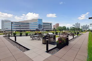 1240 S 2nd St, Minneapolis, MN 55415 - Photo 41