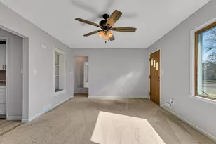 827 Washington Memorial Dr, Saint Cloud, MN 56301 - Photo 7