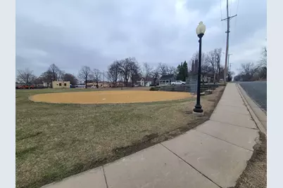 306 5th Street W, Hastings, MN 55033 - Photo 5