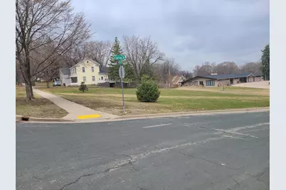 306 5th Street W, Hastings, MN 55033 - Photo 1