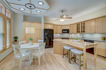 552 Summit Avenue, Saint Paul, MN 55102 - Photo 19