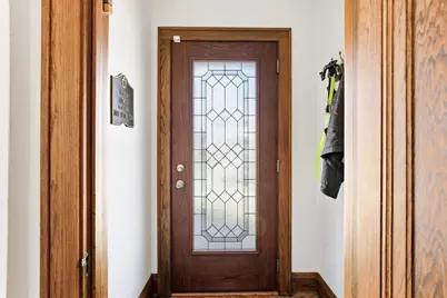 1786 Juliet Avenue, Saint Paul, MN 55105 - Photo 3