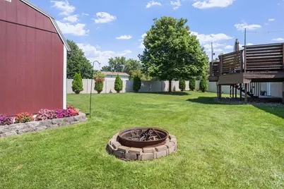 10600 Wyoming Road S, Bloomington, MN 55438 - Photo 11