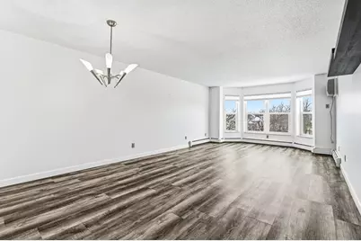 720 3rd Avenue NE #319, Minneapolis, MN 55413 - Photo 9