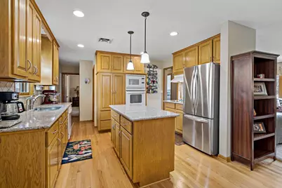 1254 Prairie Street, Chaska, MN 55318 - Photo 11