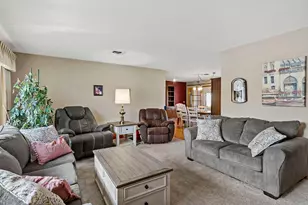 1254 Prairie St, Chaska, MN 55318 - Photo 15