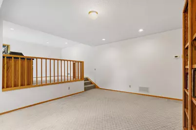 8524 Park Knoll Circle, Bloomington, MN 55438 - Photo 47