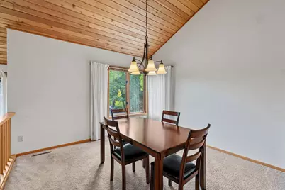 8524 Park Knoll Circle, Bloomington, MN 55438 - Photo 5