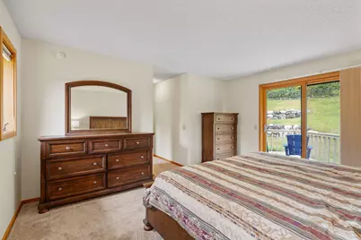 8524 Park Knoll Circle, Bloomington, MN 55438 - Photo 31