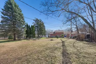 6351 Dogwood Ave, Chanhassen, MN 55331 - Photo 27