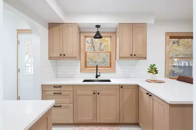 2820 50th Ave N, Minneapolis, MN 55430 - Photo 25