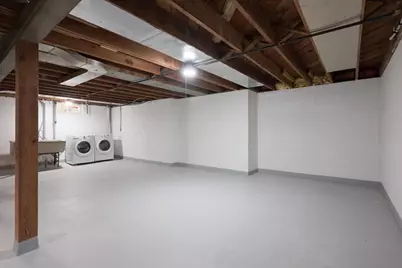 2820 50th Ave N, Minneapolis, MN 55430 - Photo 31