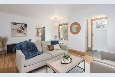 2820 50th Ave N, Minneapolis, MN 55430 - Photo 11