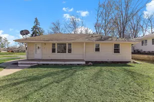 2201 W 91 1/2 St, Bloomington, MN 55431 - Photo 1