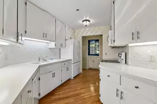 540 Indian Mound St, Wayzata, MN 55391 - Photo 7