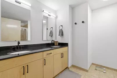 401 N 2nd Street #407, Minneapolis, MN 55401 - Photo 29