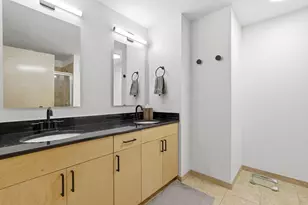 401 N 2nd St, Minneapolis, MN 55401 - Photo 29