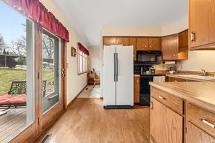 912 2nd St NW, Waseca, MN 56093 - Photo 11