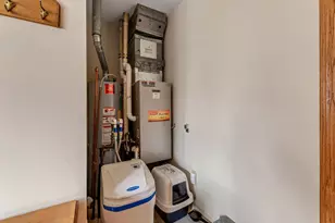 912 2nd St NW, Waseca, MN 56093 - Photo 17