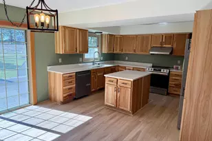 302 4th Ave NE, Byron, MN 55920 - Photo 3