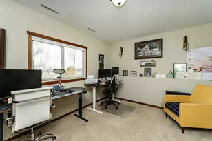 3993 Stone Point Dr NE, Rochester, MN 55906 - Photo 11