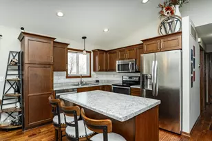 3993 Stone Point Dr NE, Rochester, MN 55906 - Photo 5