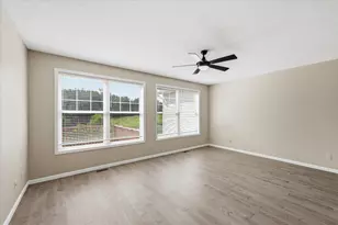 5818 Prairie Ridge Dr, Shoreview, MN 55126 - Photo 23