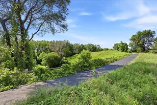 5818 Prairie Ridge Dr, Shoreview, MN 55126 - Photo 45