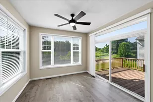 5818 Prairie Ridge Dr, Shoreview, MN 55126 - Photo 9