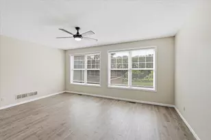 5818 Prairie Ridge Dr, Shoreview, MN 55126 - Photo 27