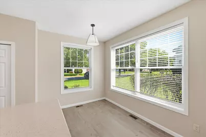 5818 Prairie Ridge Drive, Shoreview, MN 55126 - Photo 25
