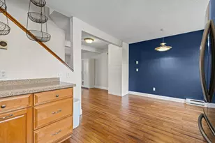 2523 Clinton Ave, Minneapolis, MN 55404 - Photo 13