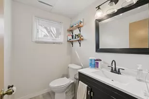 1586 Pacific St, Saint Paul, MN 55106 - Photo 27