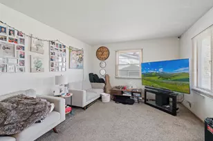 1586 Pacific St, Saint Paul, MN 55106 - Photo 29