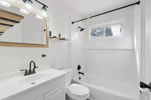 1586 Pacific St, Saint Paul, MN 55106 - Photo 25