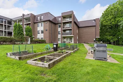 4820 Park Commons Drive #221, Saint Louis Park, MN 55416 - Photo 33