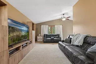 2350 Cannon St, Hastings, MN 55033 - Photo 3