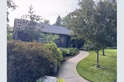 1131 Davern Street, Saint Paul, MN 55116 - Photo 3