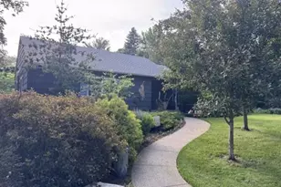 1131 Davern St, Saint Paul, MN 55116 - Photo 3